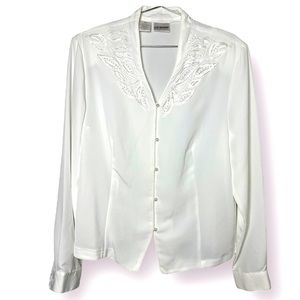 Liz Baker - White Pearls Vintage Blouse - Size 14 - just Beautiful!